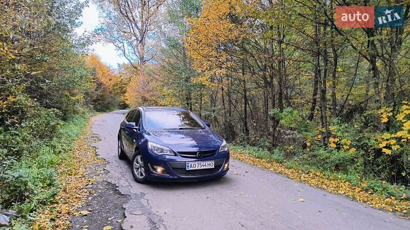 Универсал Opel Astra 2014 в Ужгороде фото 15 Универсал Opel Astra 2014 в Ужгороде