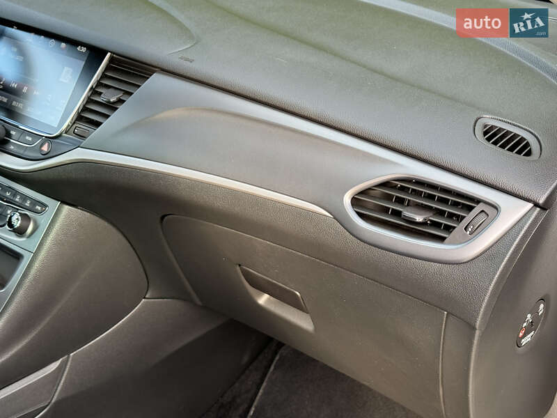 Универсал Opel Astra 2019 в Львове