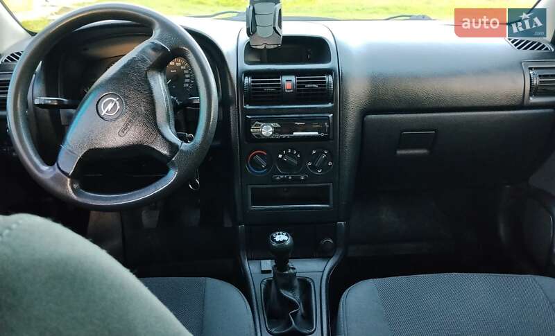 Седан Opel Astra 2005 в Івано-Франківську фото 3 Седан Opel Astra 2005 в Івано-Франківську