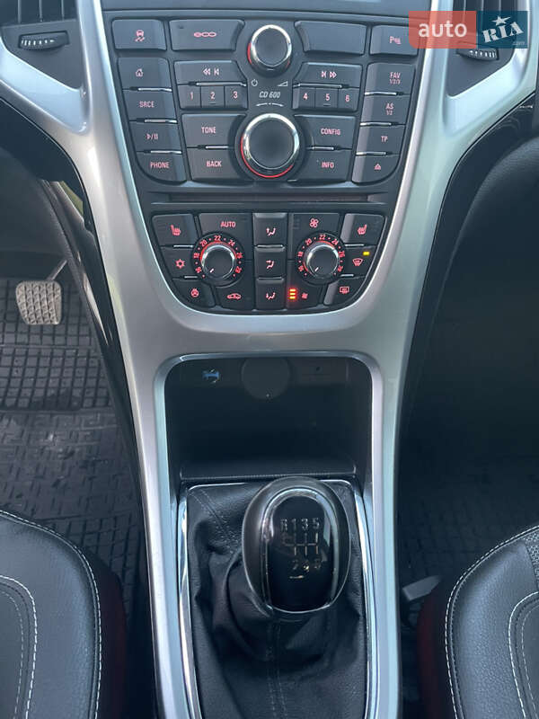 Універсал Opel Astra 2014 в Рокитному фото 23 Універсал Opel Astra 2014 в Рокитному