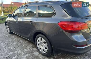 Універсал Opel Astra 2011 в  фото 9 Універсал Opel Astra 2011 в