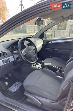 Універсал Opel Astra 2005 в 