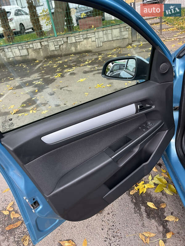 Хэтчбек Opel Astra 2005 в Луцке фото 20 Хэтчбек Opel Astra 2005 в Луцке