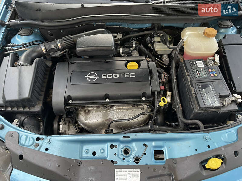 Хэтчбек Opel Astra 2005 в Луцке фото 21 Хэтчбек Opel Astra 2005 в Луцке