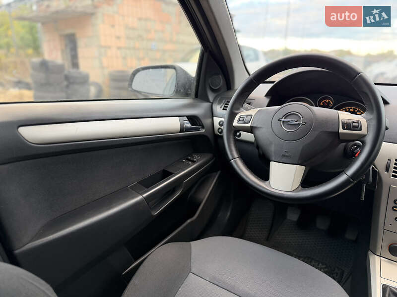 Універсал Opel Astra 2008 в Рівному фото 34 Універсал Opel Astra 2008 в Рівному