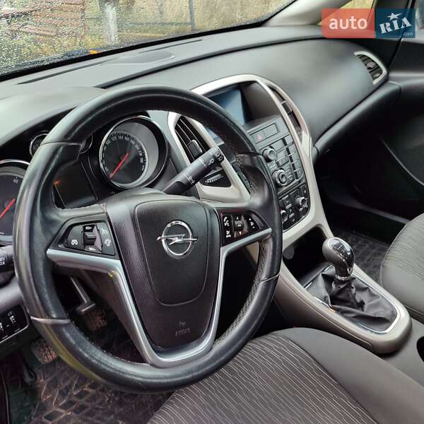Универсал Opel Astra 2011 в Дрогобыче фото 3 Универсал Opel Astra 2011 в Дрогобыче