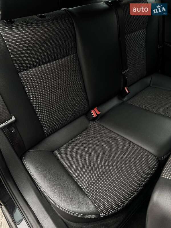 Универсал Opel Astra 2010 в Черкассах