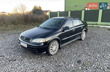 Седан Opel Astra 2003 в 