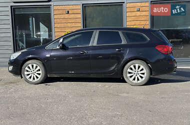 Універсал Opel Astra 2010 в  фото 11 Універсал Opel Astra 2010 в
