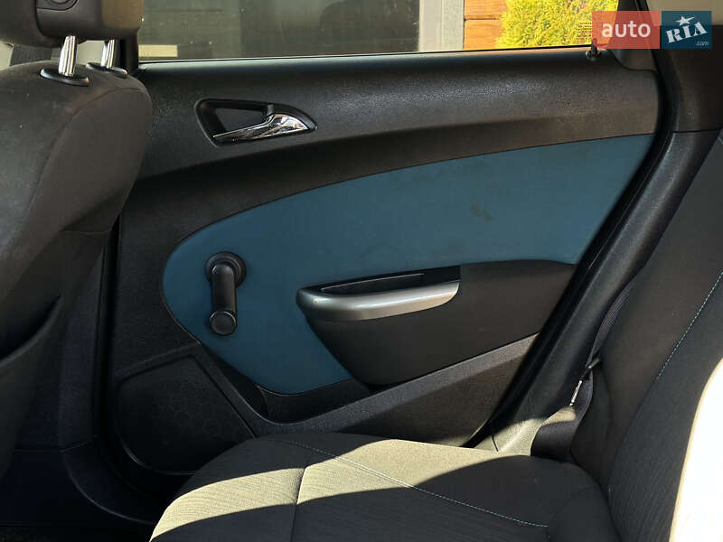 Универсал Opel Astra 2010 в Шептицькому