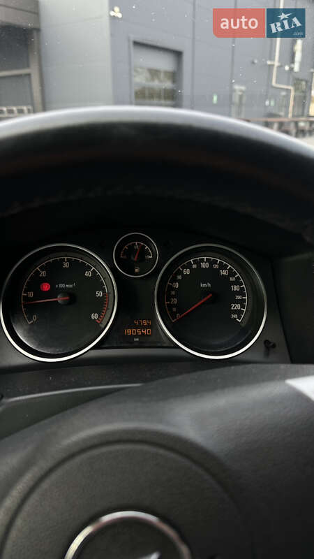 Универсал Opel Astra 2010 в Тернополе фото 14 Универсал Opel Astra 2010 в Тернополе
