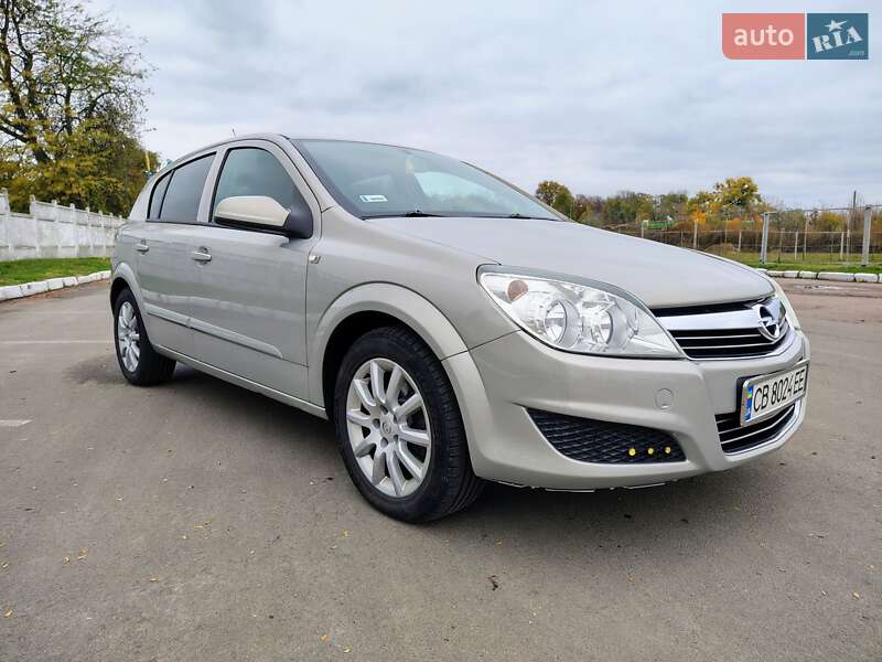 Хетчбек Opel Astra 2007 в Прилуках фото 9 Хетчбек Opel Astra 2007 в Прилуках