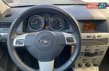 Универсал Opel Astra 2007 в 
