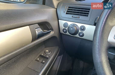 Универсал Opel Astra 2007 в 