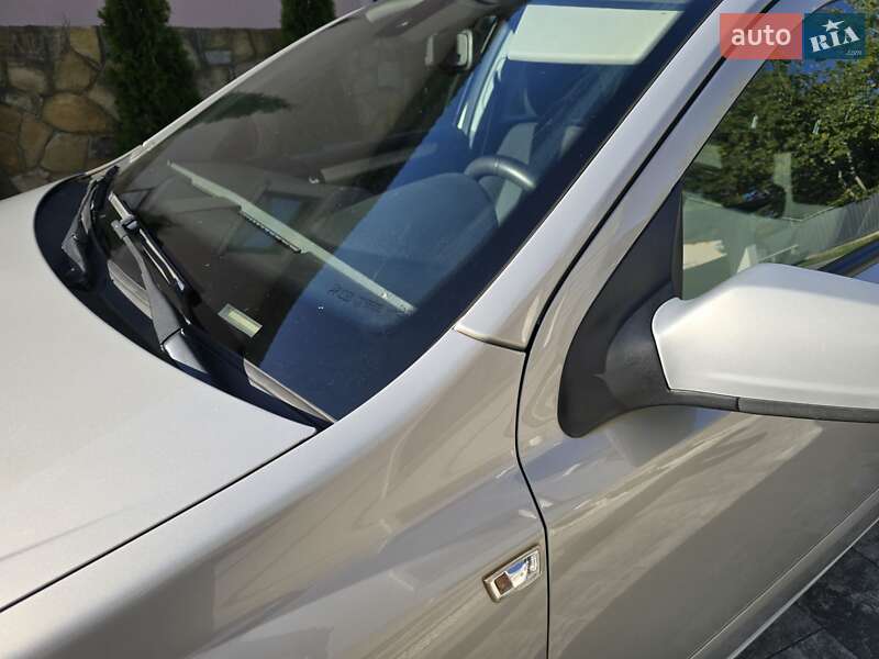 Універсал Opel Astra 2007 в Івано-Франківську
