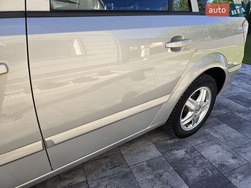 Універсал Opel Astra 2007 в Івано-Франківську