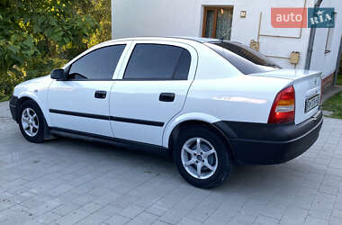 Седан Opel Astra 2000 в  фото 9 Седан Opel Astra 2000 в