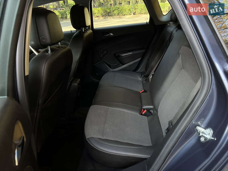 Хэтчбек Opel Astra 2009 в Луцке фото 8 Хэтчбек Opel Astra 2009 в Луцке