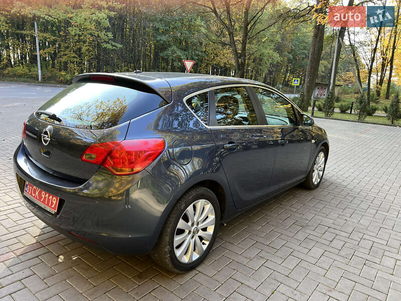 Хэтчбек Opel Astra 2009 в Луцке фото 4 Хэтчбек Opel Astra 2009 в Луцке