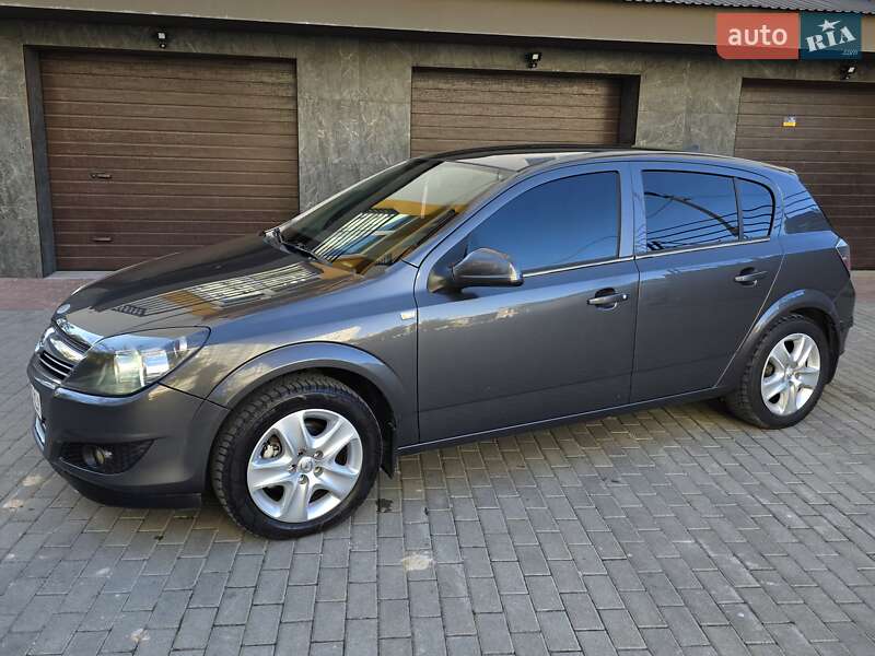 Хэтчбек Opel Astra 2012 в Тернополе фото 4 Хэтчбек Opel Astra 2012 в Тернополе