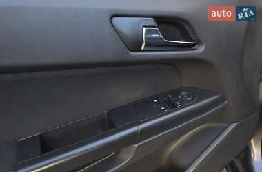 Хэтчбек Opel Astra 2012 в 