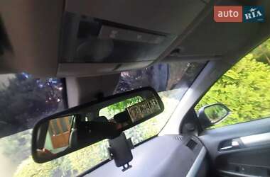Универсал Opel Astra 2010 в 