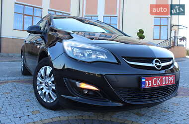 Универсал Opel Astra 2015 в 