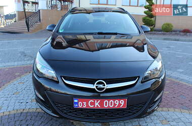 Универсал Opel Astra 2015 в 