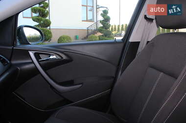 Универсал Opel Astra 2015 в 