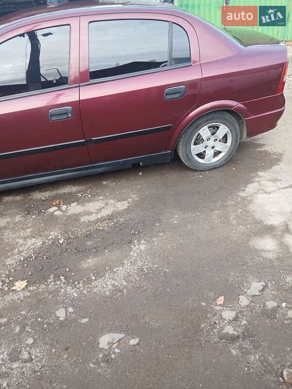 Седан Opel Astra 2003 в Львові фото 8 Седан Opel Astra 2003 в Львові