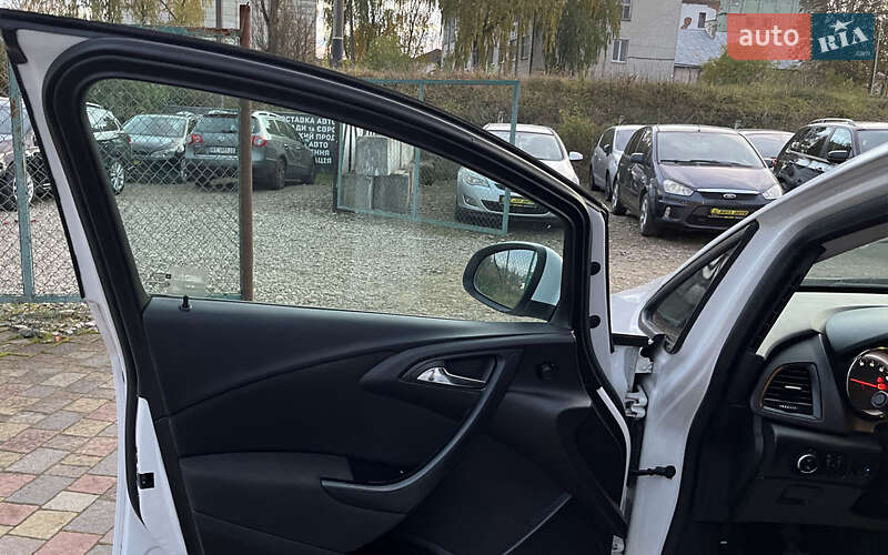 Универсал Opel Astra 2014 в Стрые фото 18 Универсал Opel Astra 2014 в Стрые