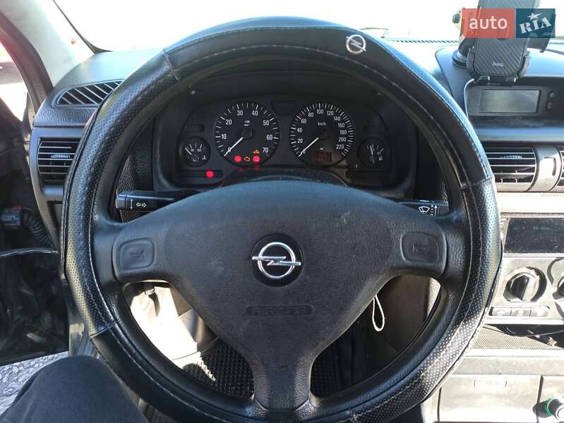 Седан Opel Astra 2007 в Києві