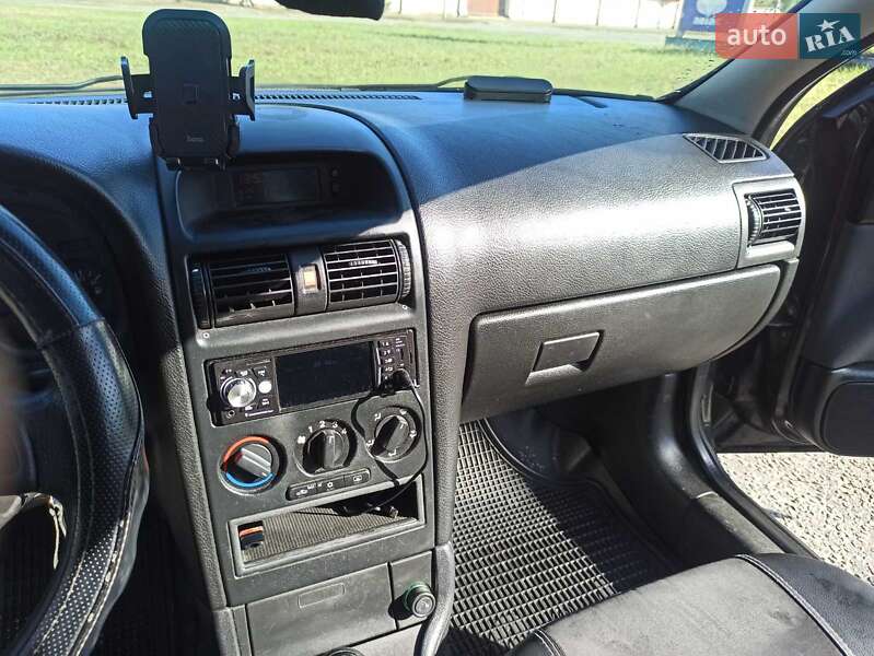 Седан Opel Astra 2007 в Києві