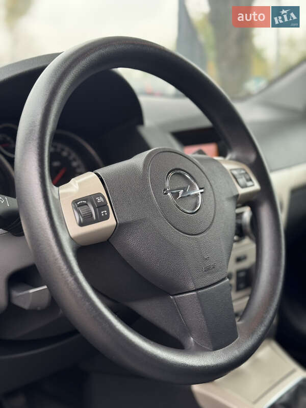 Хэтчбек Opel Astra 2008 в Виннице фото 20 Хэтчбек Opel Astra 2008 в Виннице