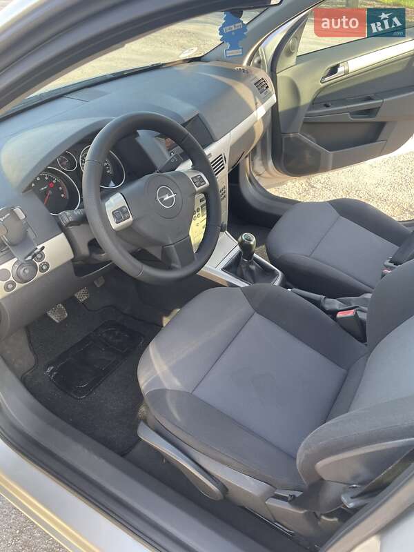 Универсал Opel Astra 2007 в Бучаче фото 9 Универсал Opel Astra 2007 в Бучаче
