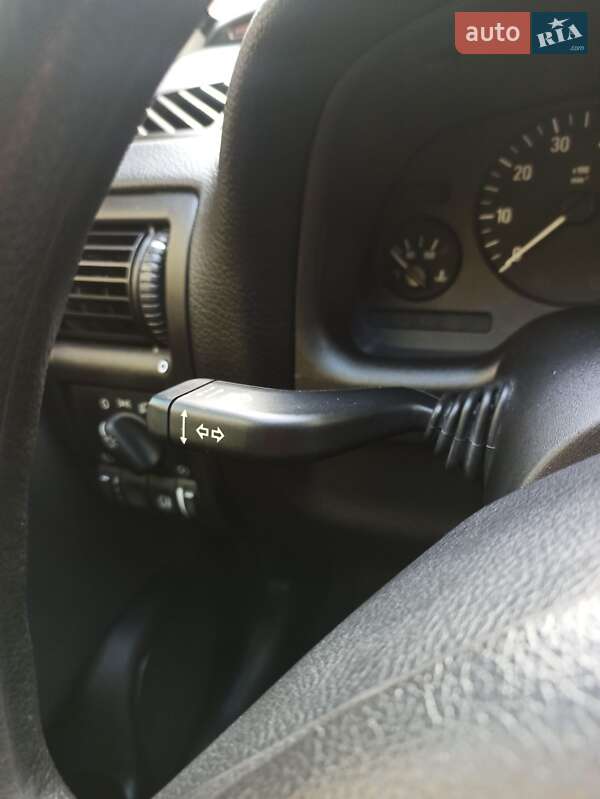 Седан Opel Astra 2007 в Кременчуці