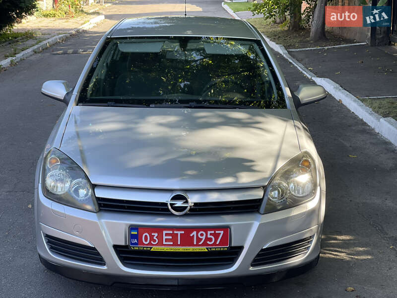 Хэтчбек Opel Astra 2005 в Киеве фото 3 Хэтчбек Opel Astra 2005 в Киеве