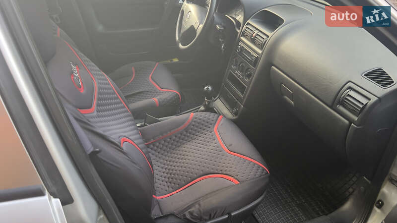 Седан Opel Astra 1999 в Остроге фото 7 Седан Opel Astra 1999 в Остроге