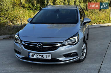Универсал Opel Astra 2019 в Дрогобыче