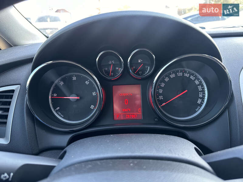 Хэтчбек Opel Astra 2010 в Ивано-Франковске