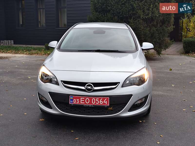 Универсал Opel Astra 2014 в Звягеле фото 2 Универсал Opel Astra 2014 в Звягеле