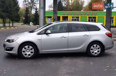 Універсал Opel Astra 2014 в 