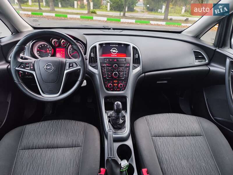 Универсал Opel Astra 2014 в Звягеле фото 32 Универсал Opel Astra 2014 в Звягеле
