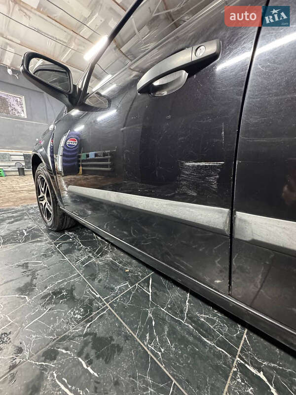 Хэтчбек Opel Astra 2006 в Днепре