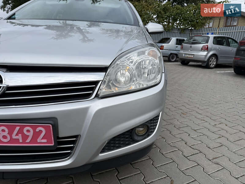 Универсал Opel Astra 2007 в Виннице