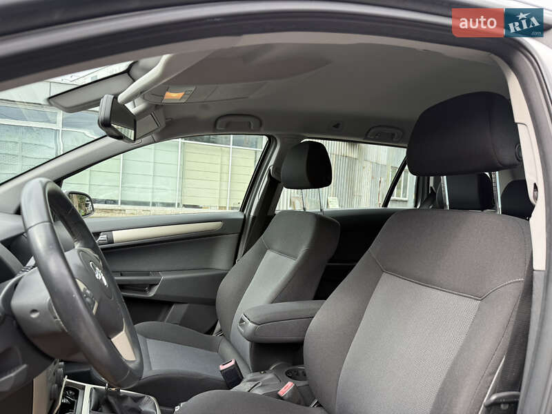 Универсал Opel Astra 2007 в Виннице