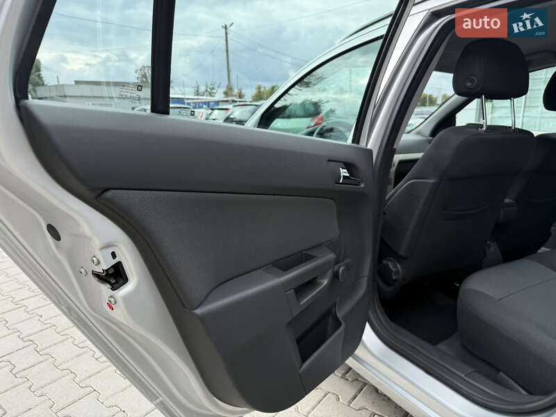 Универсал Opel Astra 2007 в Виннице