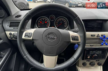 Універсал Opel Astra 2008 в  фото 10 Універсал Opel Astra 2008 в