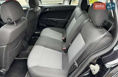 Універсал Opel Astra 2008 в  фото 15 Універсал Opel Astra 2008 в