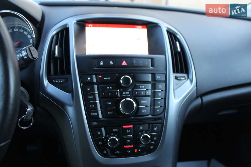 Універсал Opel Astra 2015 в Трускавці фото 63 Універсал Opel Astra 2015 в Трускавці